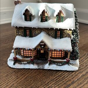 Thomas Kinkade From Heart Gifts Hawthorne Christmas Village E2907 works!